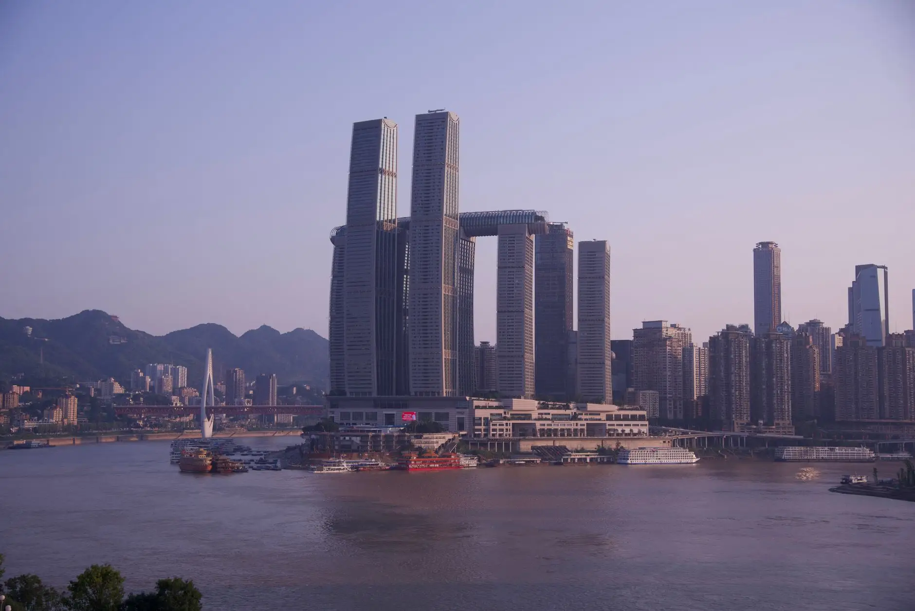 重庆融蓝洋科技工业传感器选型要点与适配指南