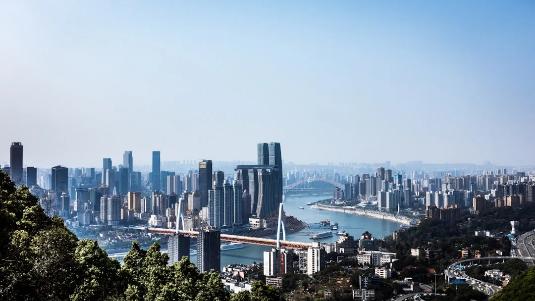 工业控制系统中的传感器选型要点与电路板适配方案解析